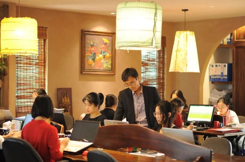 Trabajamos với pasión y enfoque para ofrecerle lo mejor.