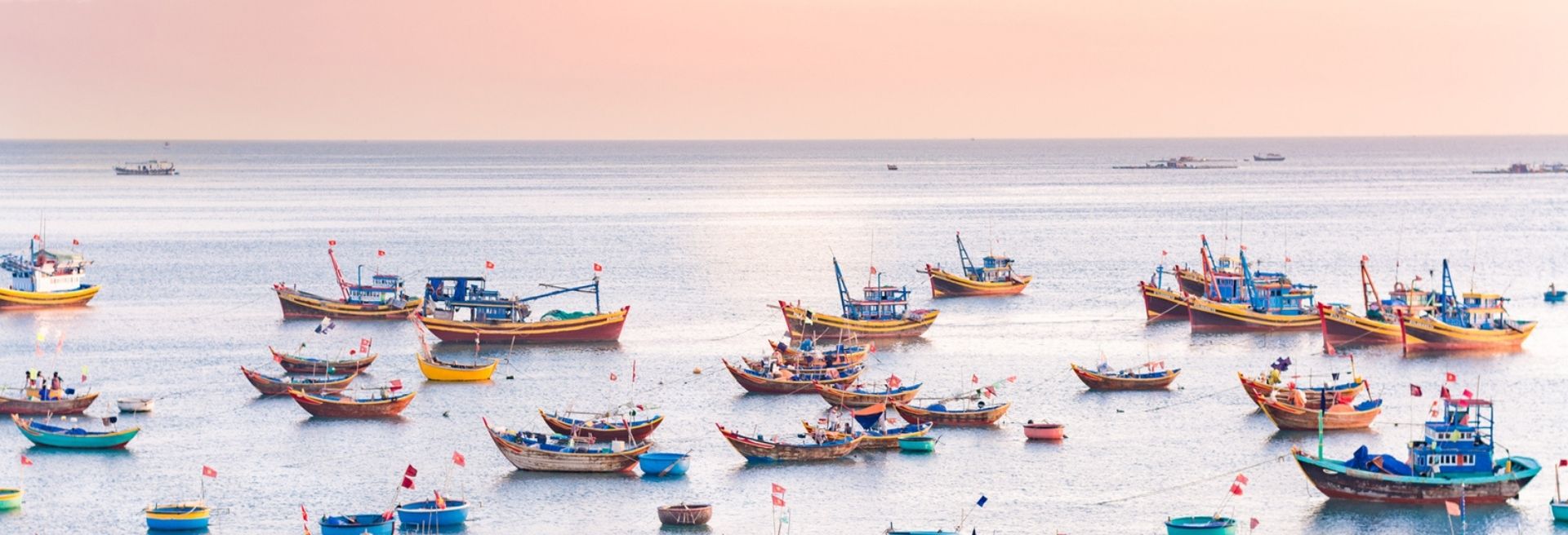 El animado pueblo pesquero de Phu Yen