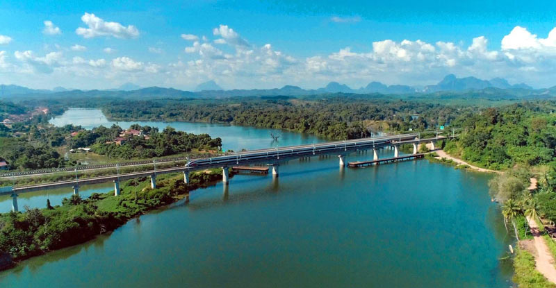 tren laos - Ferrocarril Laos-China