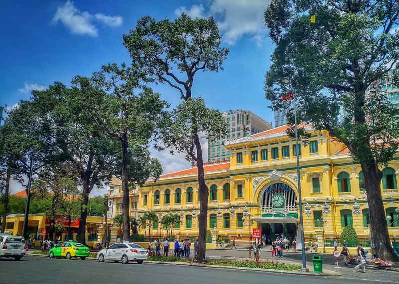 oficina central de correos de ho chi minh en vietnam en 2 semanas