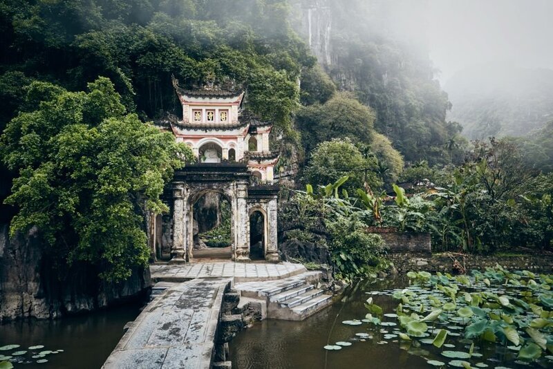 tam coc - pagoda bich dong