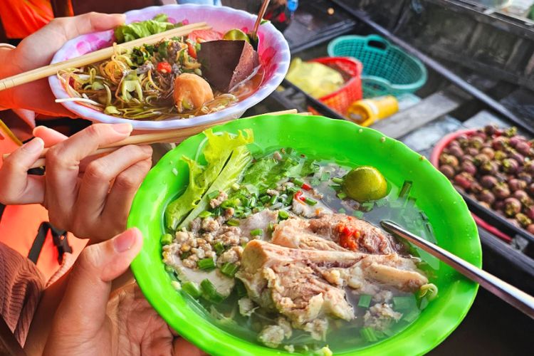 can tho - platos en mercado flotante de cai rang en can tho