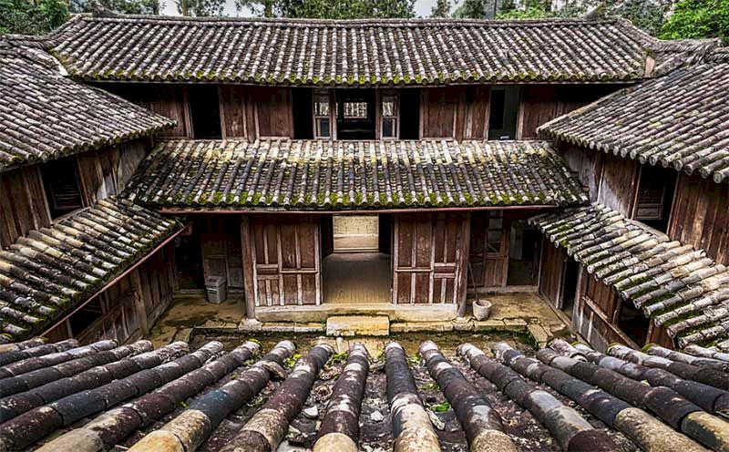 palacio del rey hmong