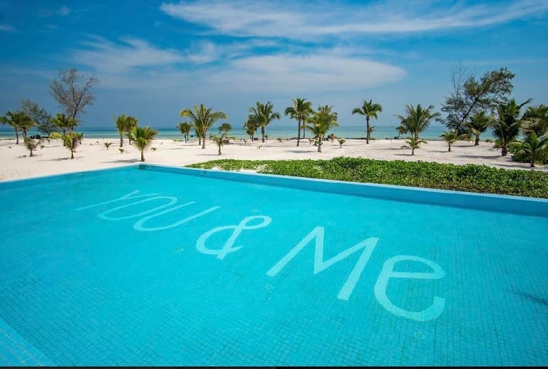 hoteles en koh rong you and me