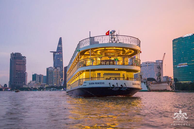 Cena crucero por el río Saigón (Crucero Saigon Princess)