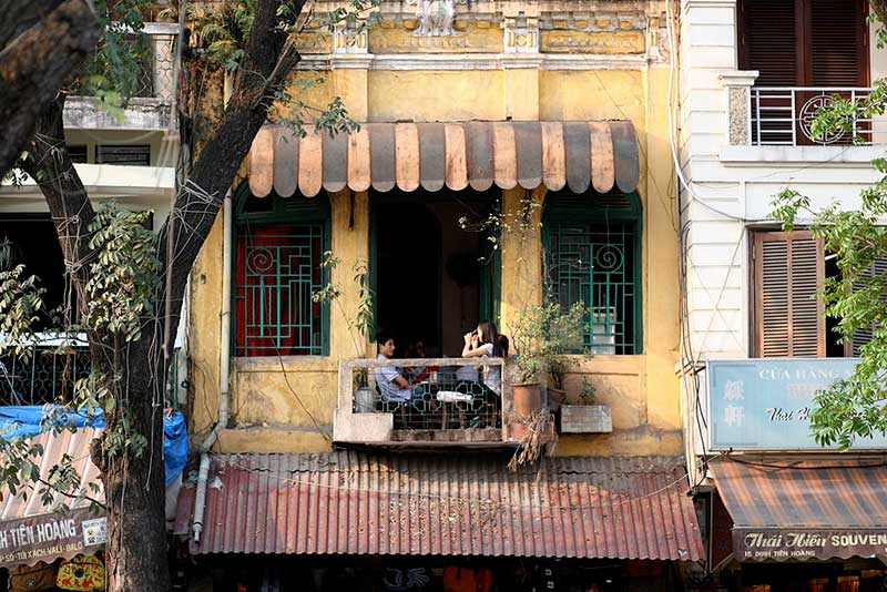 cafe en hanoi - dinh cafe