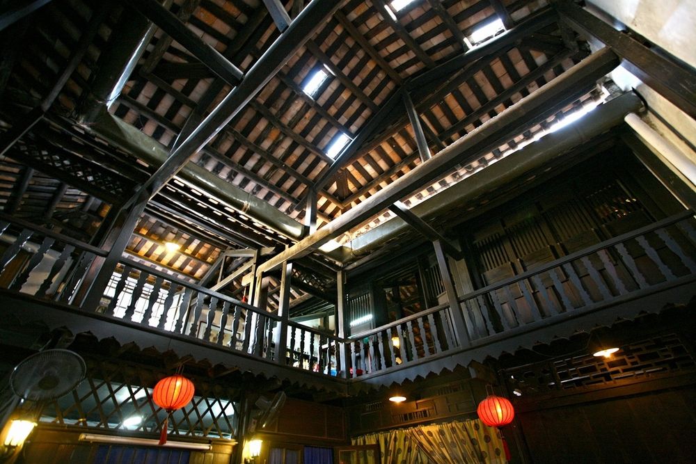 interior de casa antigua phung hung en casco hoi an
