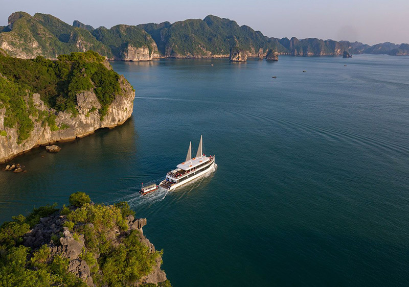 crucero de bahia de halong