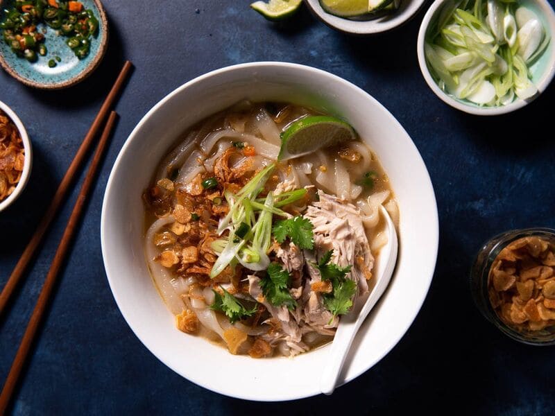 Khao piak sen