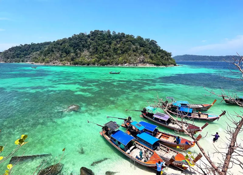 playa de chao le en koh lipe