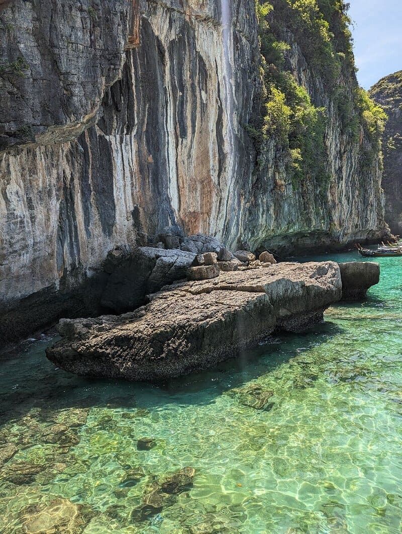 costa en koh phi phi