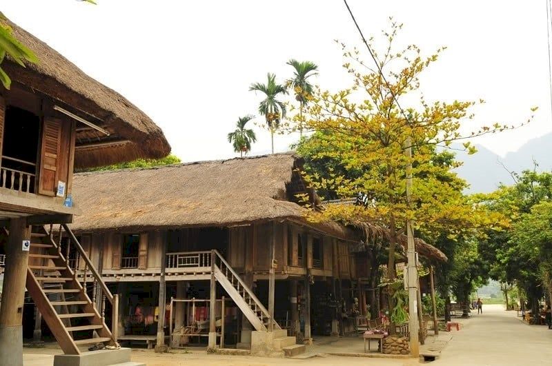 pueblo pom coong en mai chau