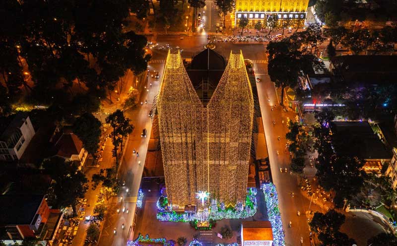 navidad en ho chi minh - vietnam en diciembre