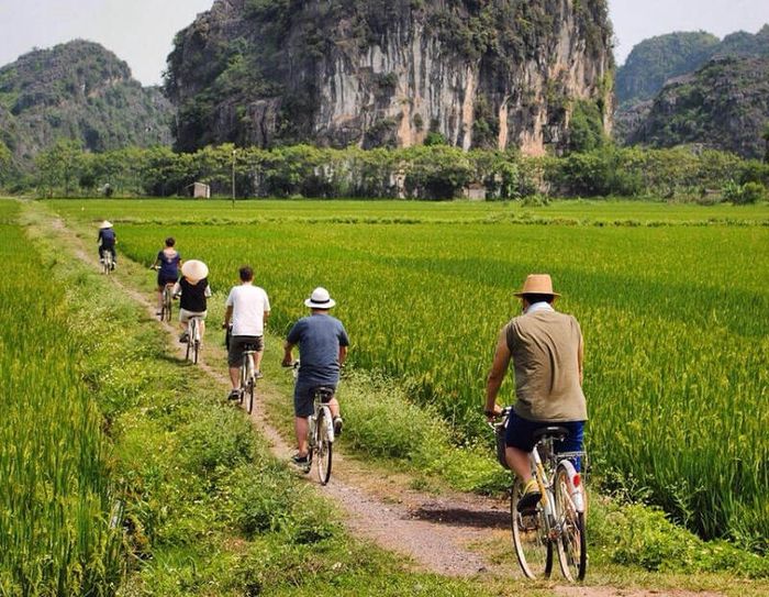 tam coc en bicicleta
