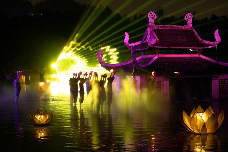 hanoi por la noche - La Quintaesencia de Tonkin