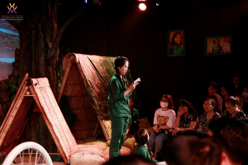 hanoi por la noche - Tour nocturno en el Museo de la Mujer Vietnamita