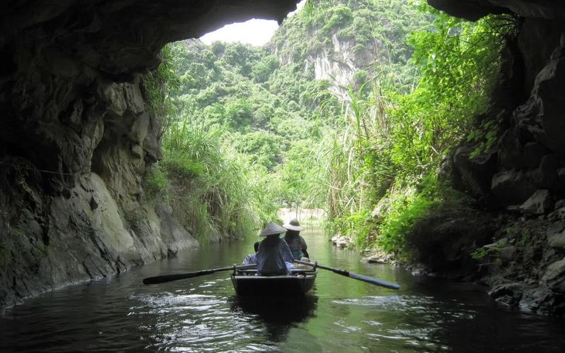 trang an - cuevas misteriosas