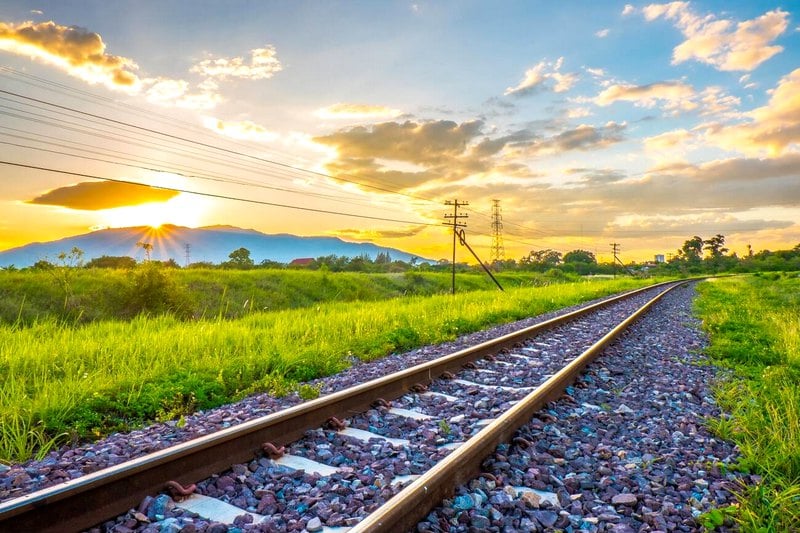 tren tailandia