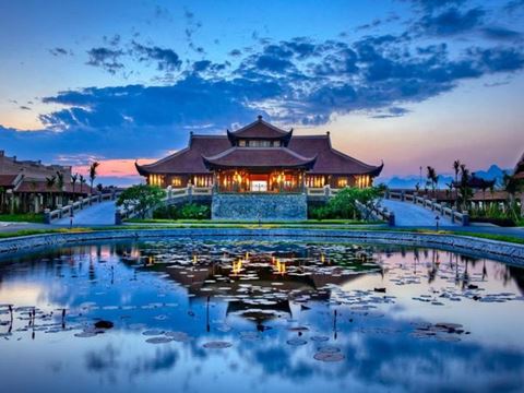 Emeralda Resort