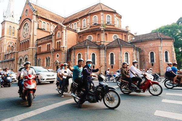 Visita a la ciudad, Ho Chi Minh